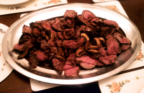 ttl1_lambplatter Platter of grilled lamb